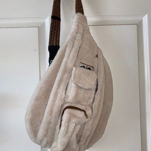 Kavu off-white furry backpack